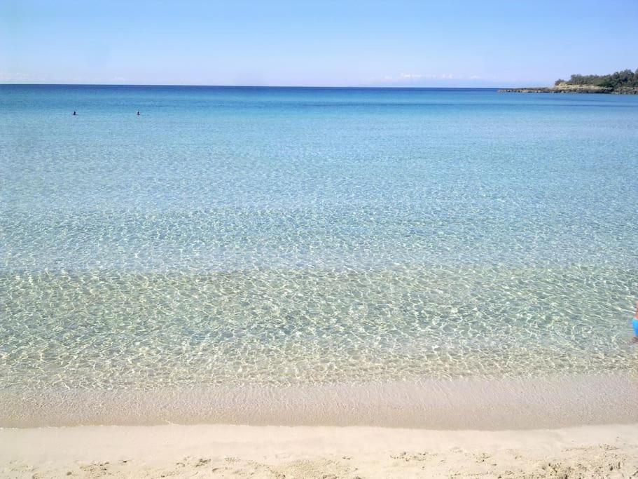Casa Vacanze Il Carrubo Лепорано Екстериор снимка