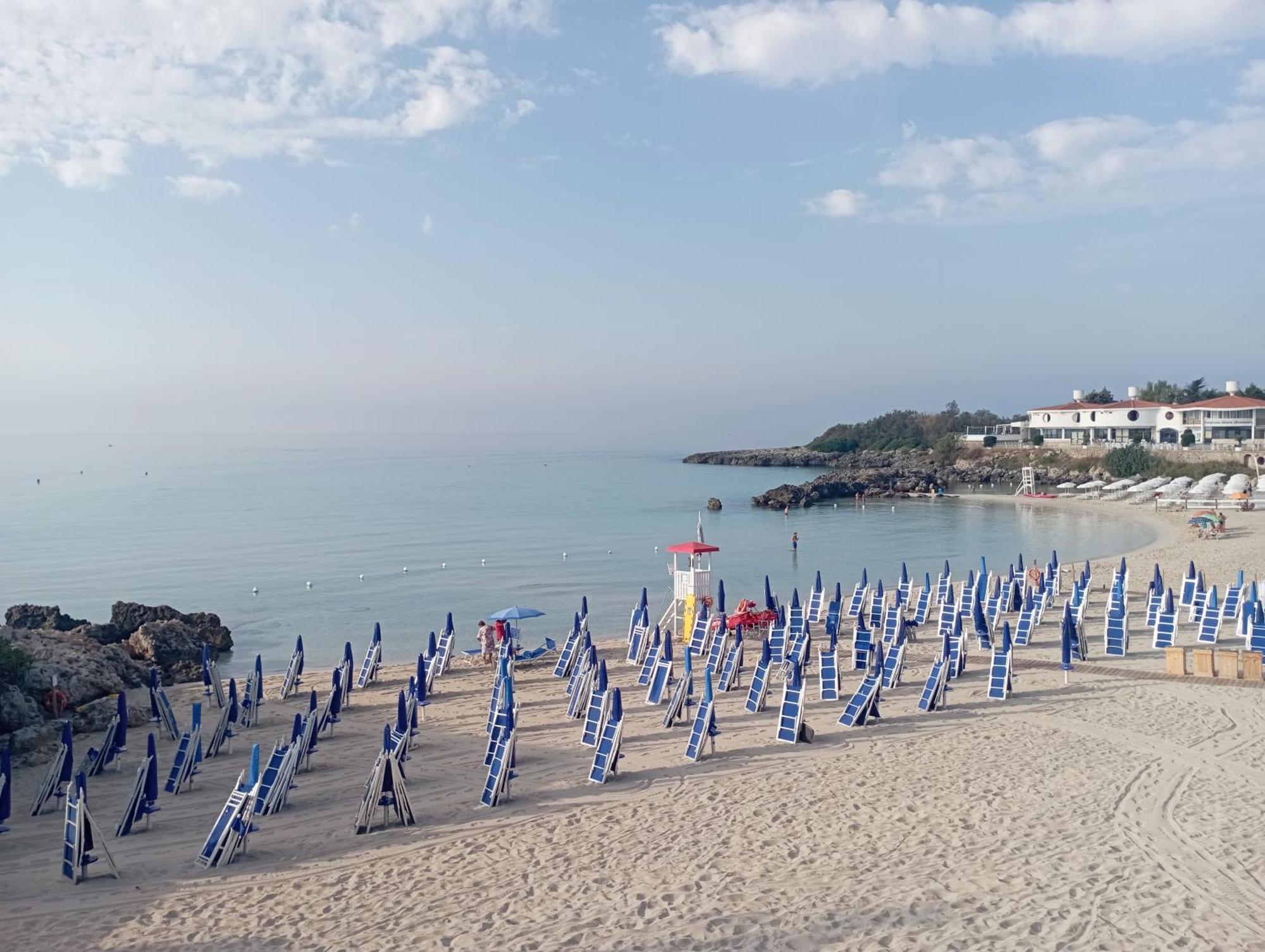 Casa Vacanze Il Carrubo Лепорано Екстериор снимка