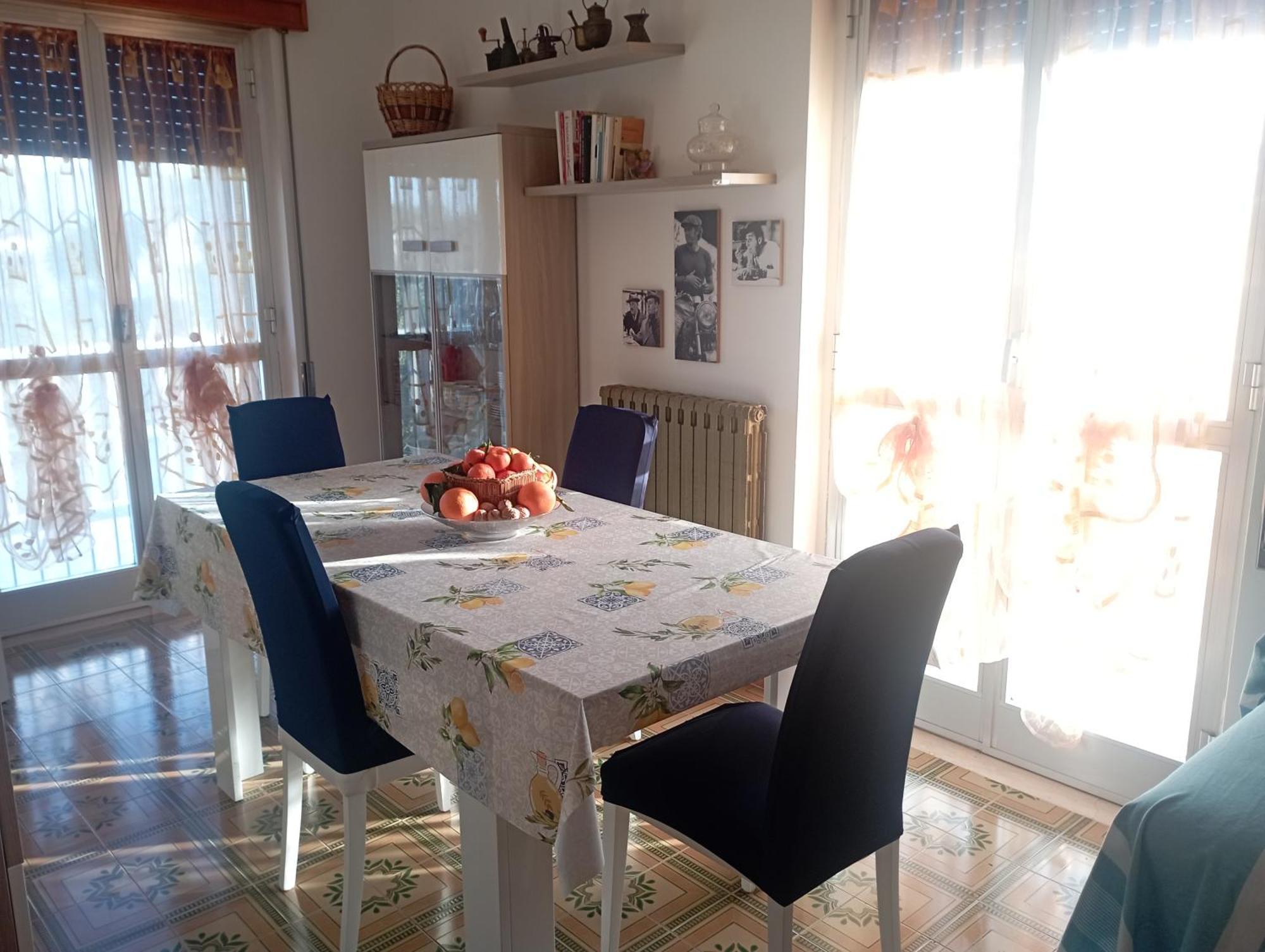 Casa Vacanze Il Carrubo Лепорано Екстериор снимка
